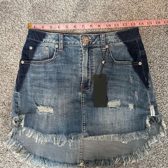 One Teaspoon 2020 Mini High Waist Denim Skirt in Superstar Blue size 26 - Picture 14 of 15